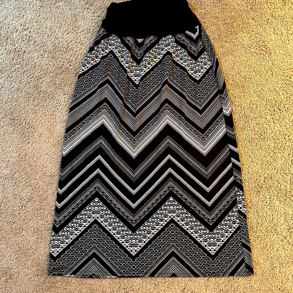 AB Studio long skirt XL super comfy!